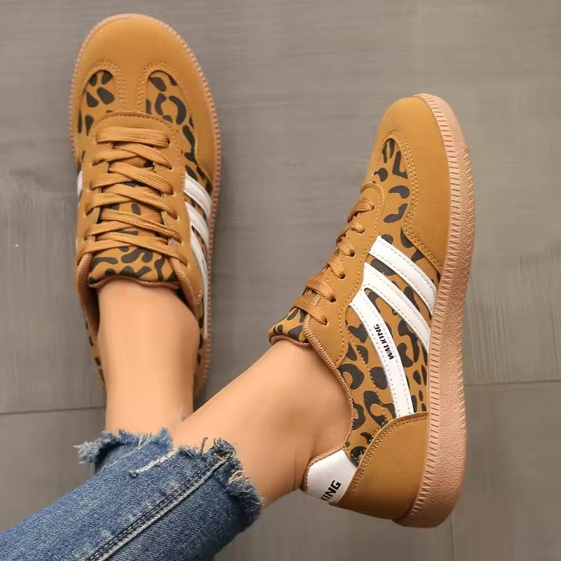 S35579649ab5c48569e7b58fbeed56c34E_jpg