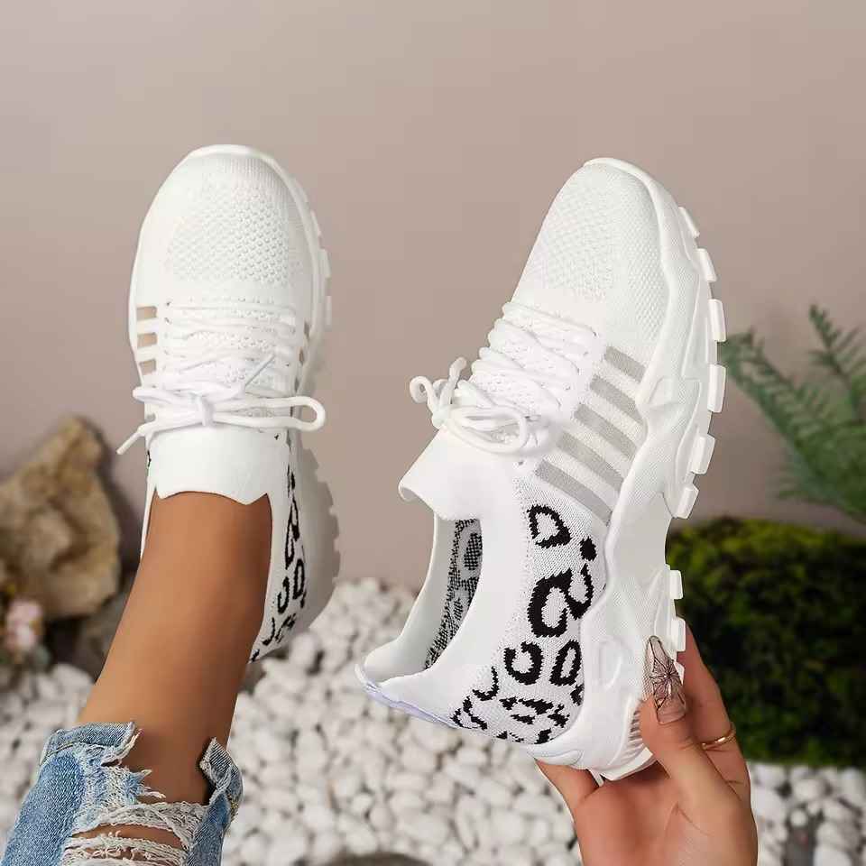 SERENITY - Lightweight Walking Shoes